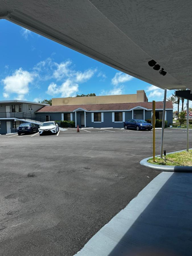 Red Carpet Inn Daytona Beach Exterior foto